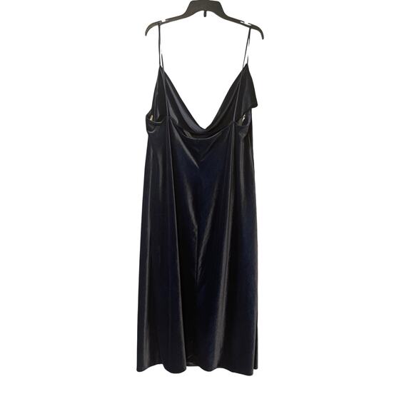 Jenny Yoo Collection NWT Plus Size Formal Crush Velvet Blue Size 26 Dress - Picture 2 of 9